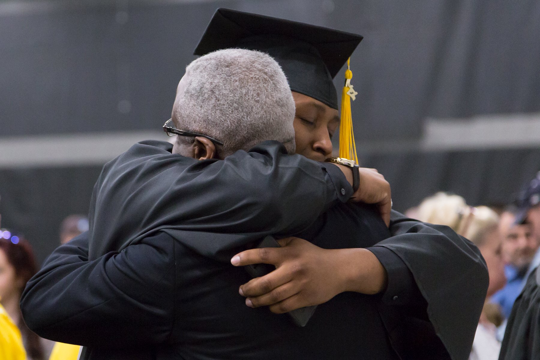5 Emotions You'll Experience on Graduation Day